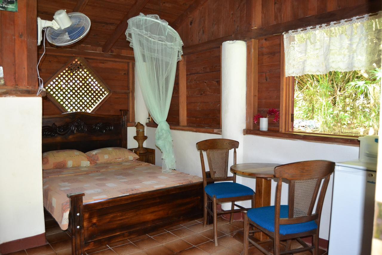 Chalet Y Cabinas Hibiscus Cahuita Buitenkant foto