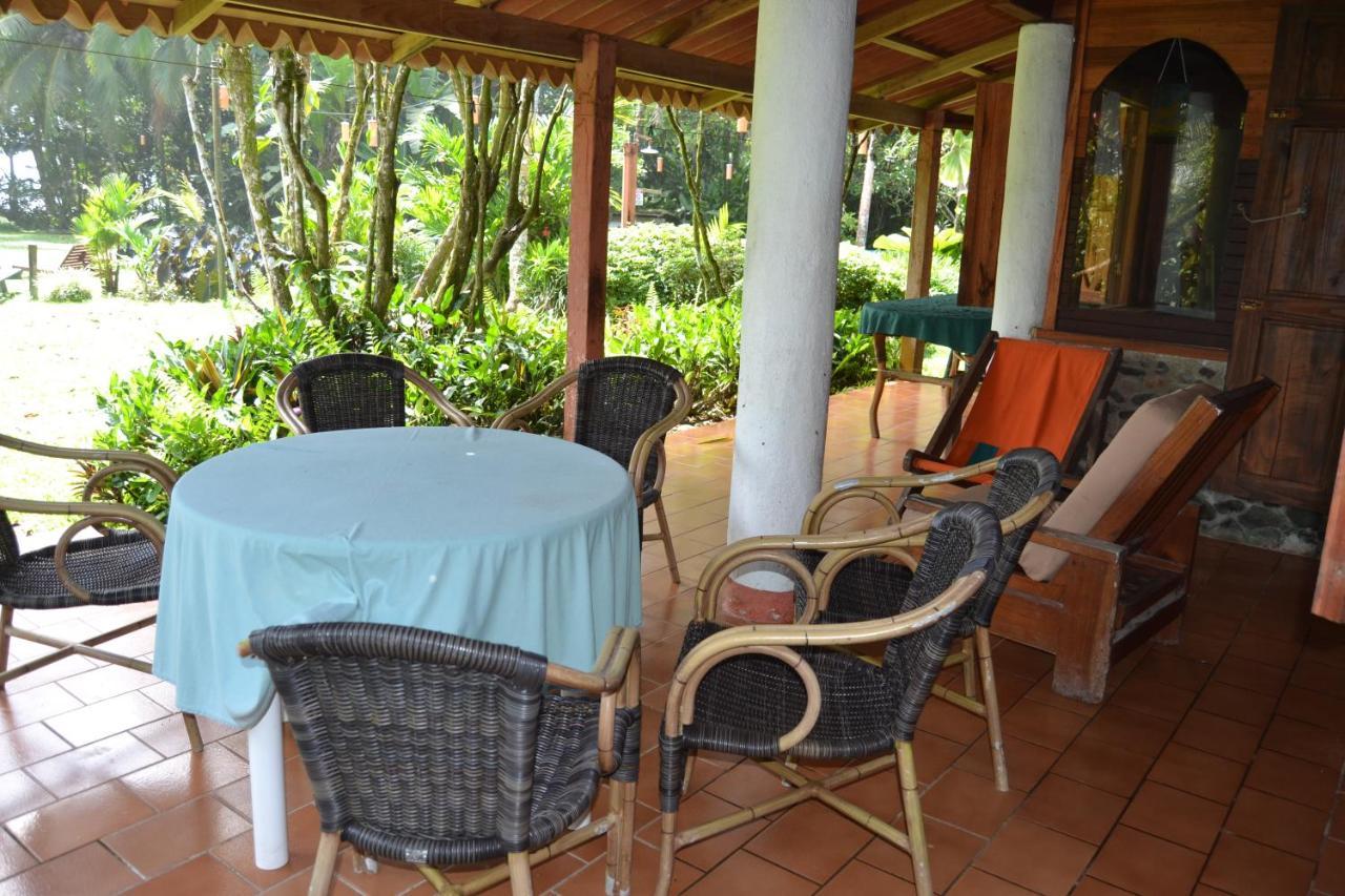Chalet Y Cabinas Hibiscus Cahuita Buitenkant foto